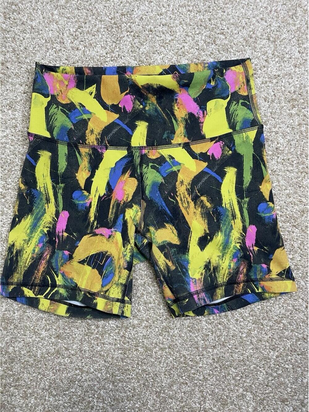 Lululemon Women’s Size 10 Multicolor Abstract Print Biker Shorts Activewear